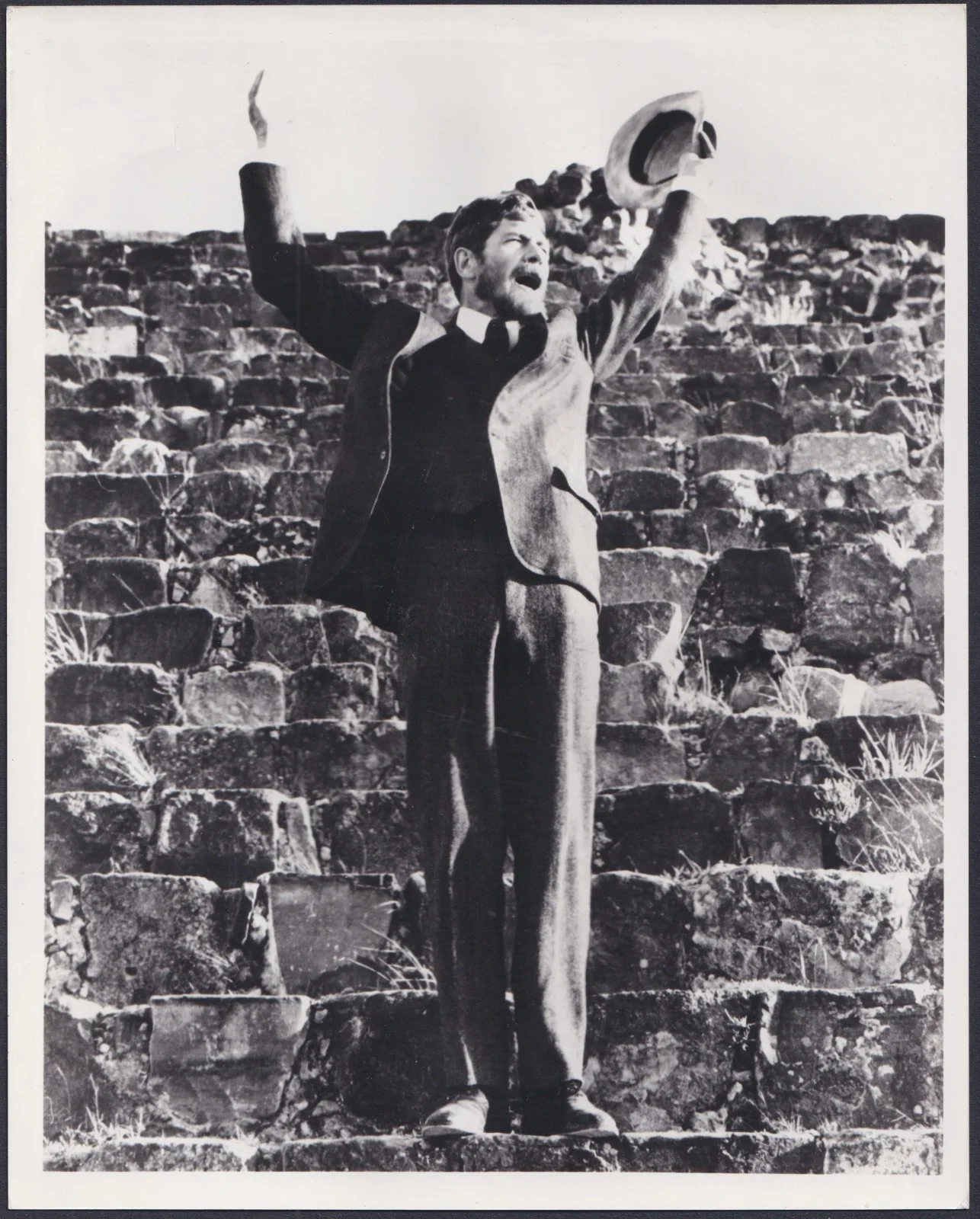 Priest of Love 19x ORIGINAL Press Stills Ian McKellan Ava Gardner 1981, image 2