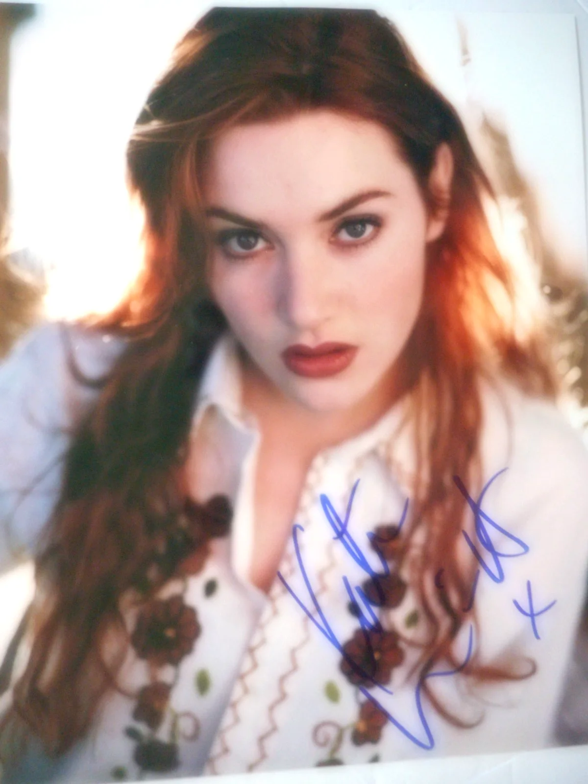 Kate Winslet — Kate Winslet signed TITANIC Rose Pretty young 8x10 Photo W/COA & Holo