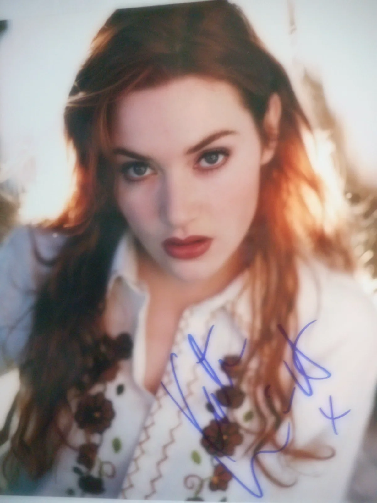 Kate Winslet — Kate Winslet signed TITANIC Rose Pretty young 8x10 Photo W/COA & Holo, изображение 3