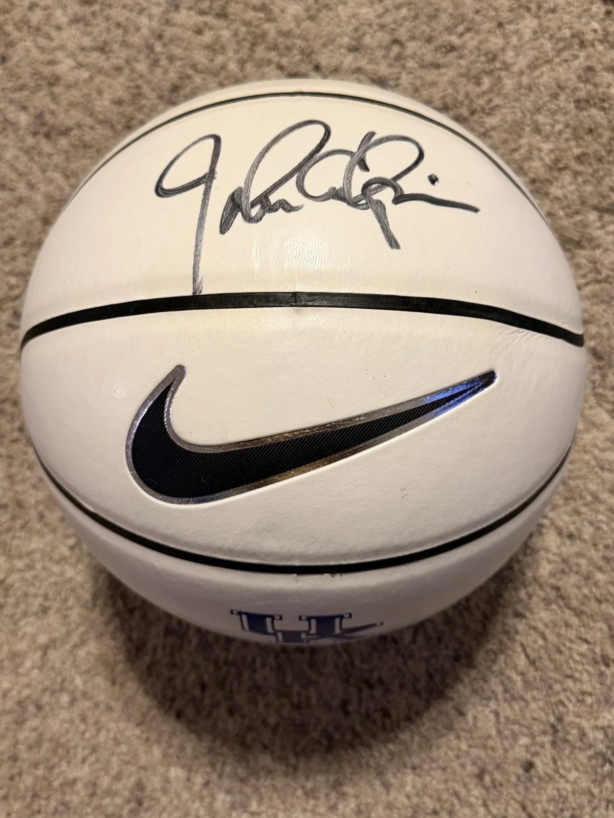 John Wall — A. Davis Autographed Pic Prince Jersey Auto’s Cal Ball Auto Lot, изображение 2