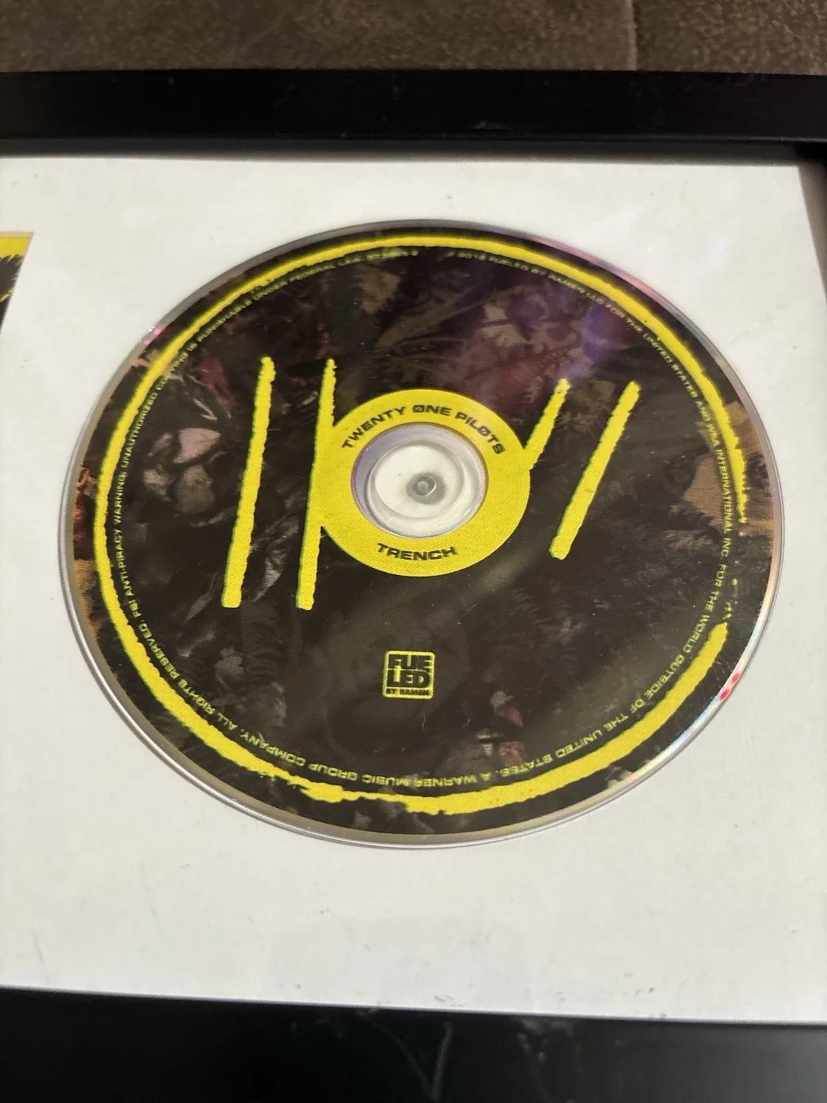 Twenty One Pilots Trench Signed Original CD & Booklet Autographed Framed, image 3