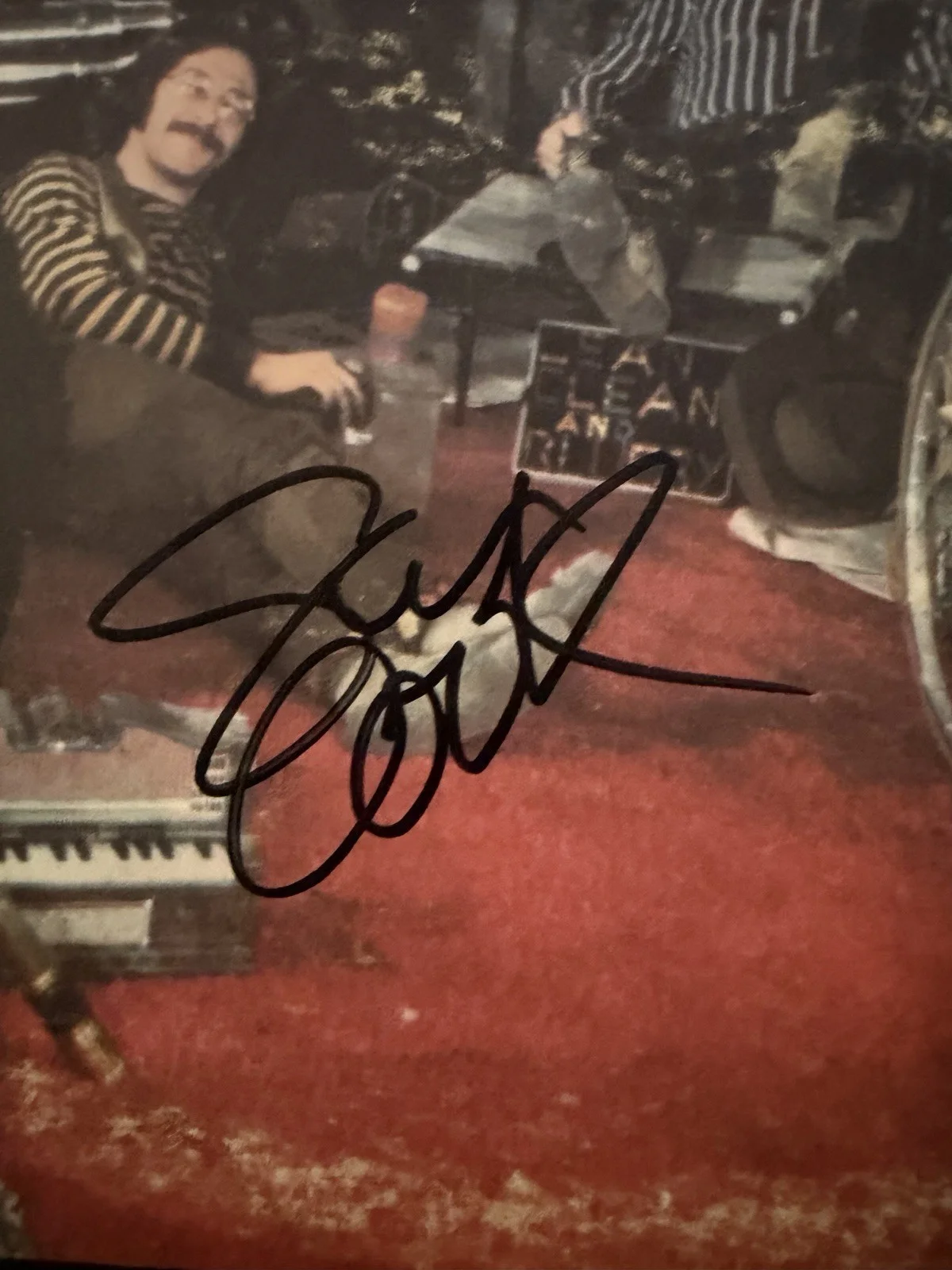 Creedence Clearwater Revival Signed Cosmo’s Factory LP Autographed X2, изображение 3