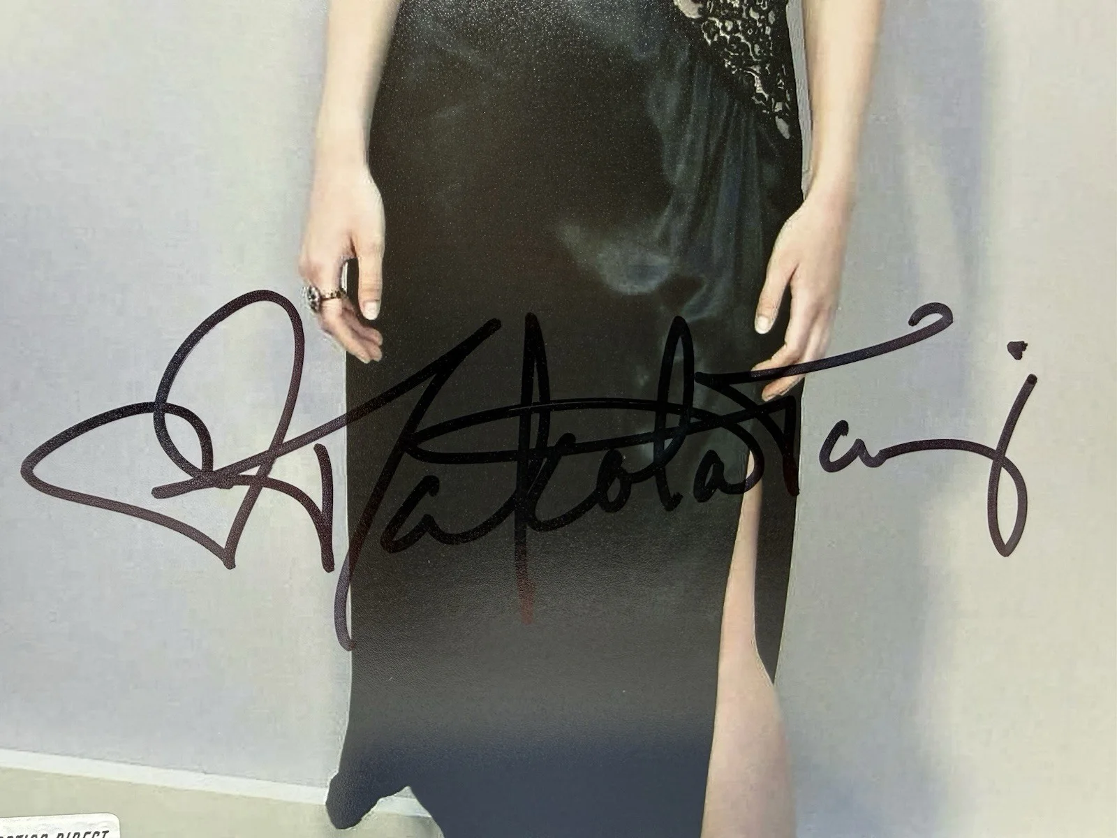 Dakota Fanning — Dakota Fanning Signed 8x10 Photo AD COA ‘Man on Fire’, изображение 2