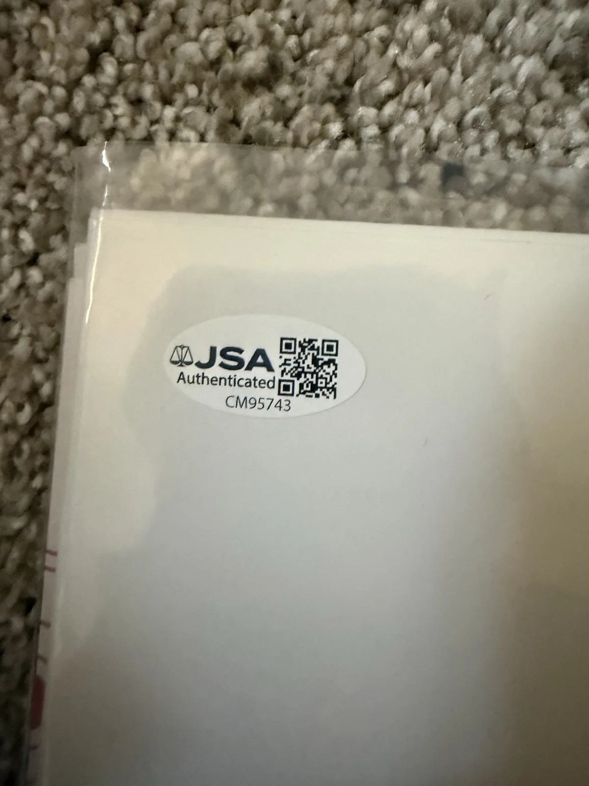 MILEY CYRUS SIGNED VINYL MEET MILEY W/JSA COA, image 2