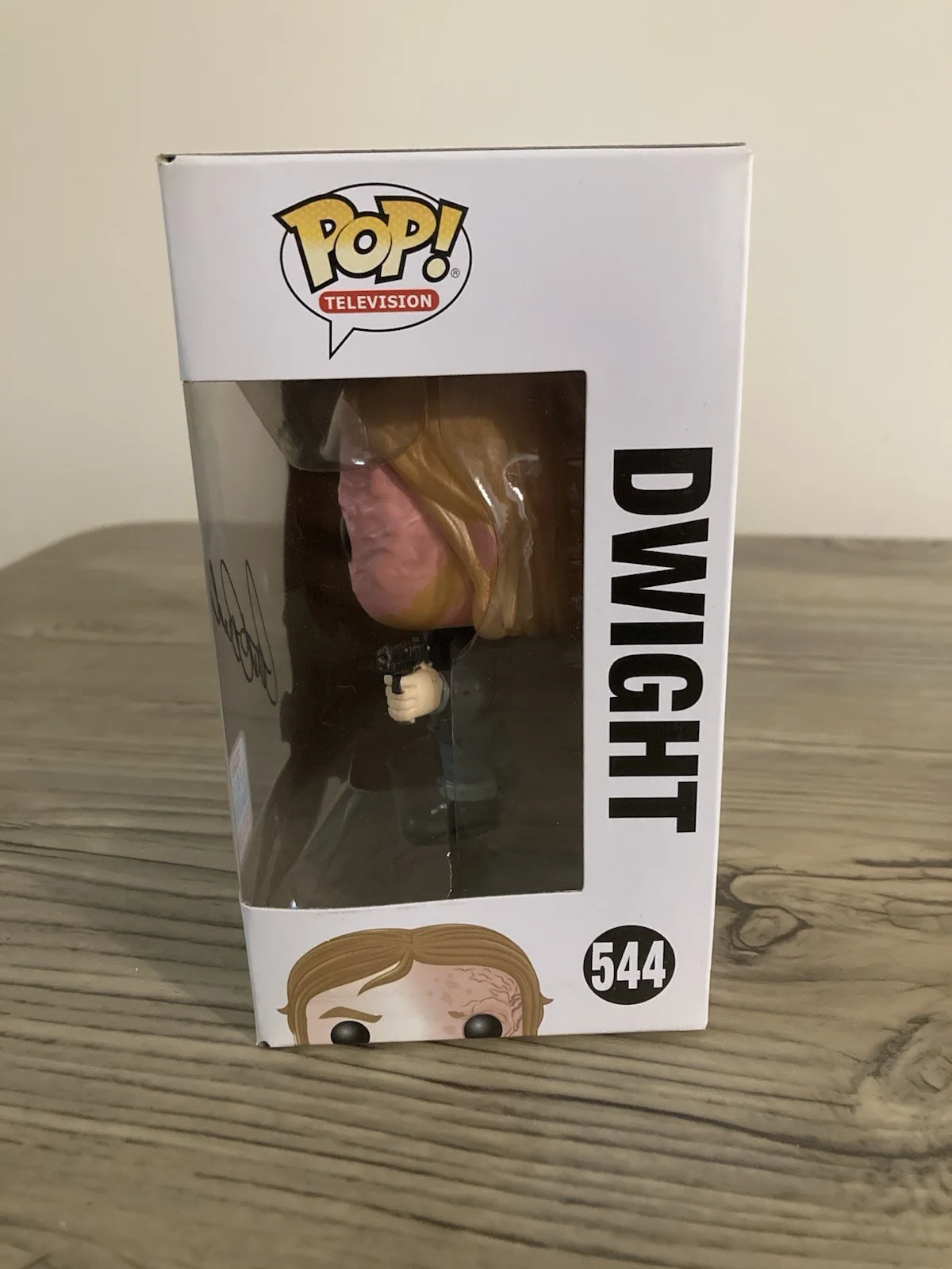 Dwight — Funko Pop The Walking Dead Dwight #544 Autographed Original Television Figure, image 3