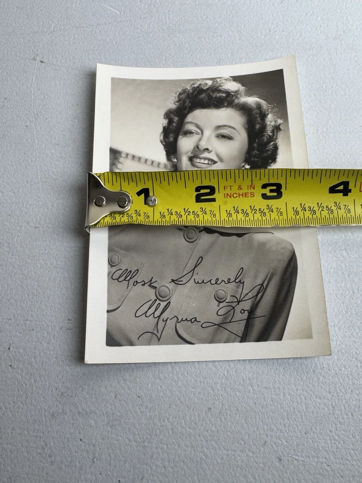 Myrna Loy — Vintage 1940s Myrna Loy Signed Autographed Real Photo The Thin Man, изображение 2