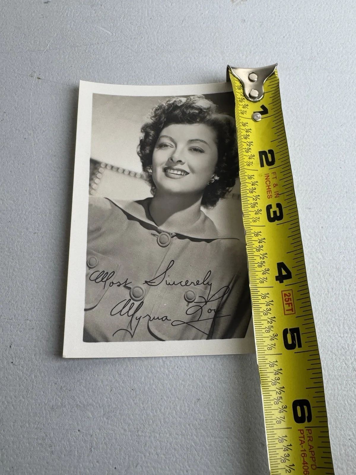 Myrna Loy — Vintage 1940s Myrna Loy Signed Autographed Real Photo The Thin Man, изображение 3