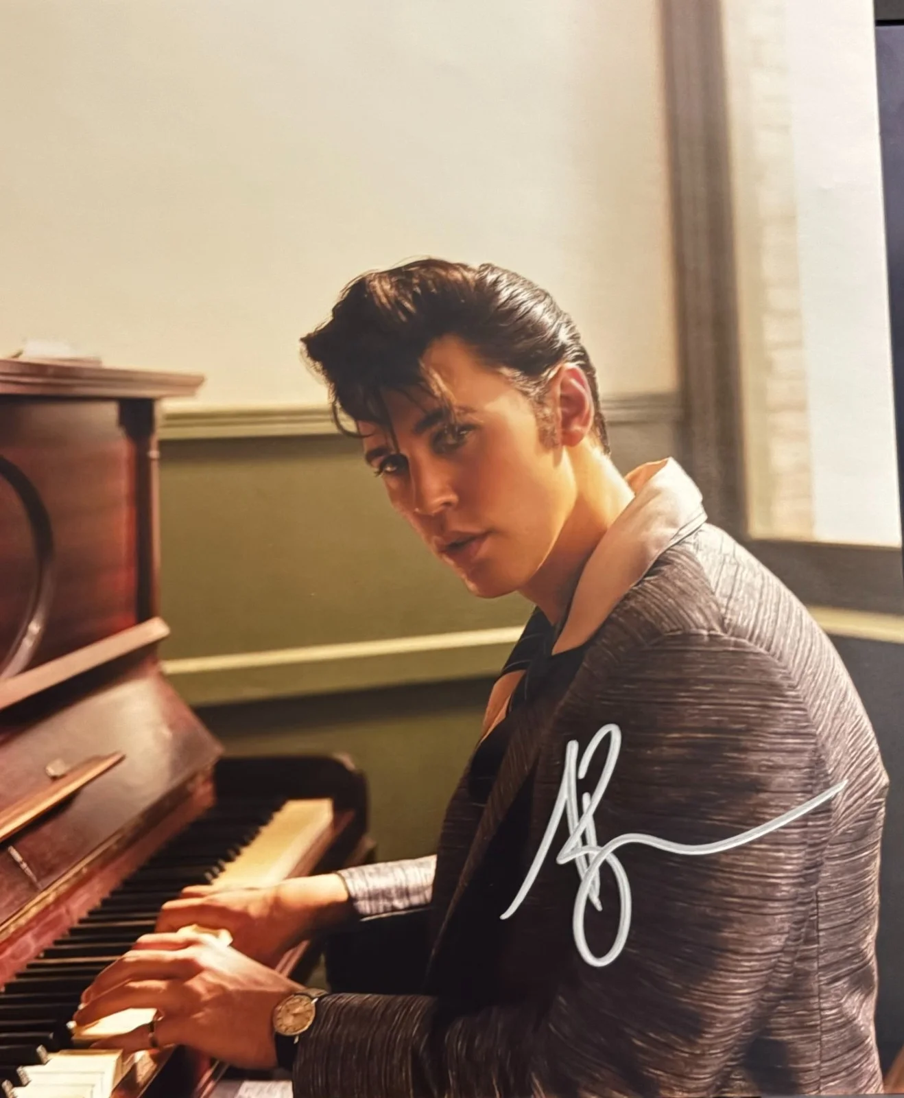 Austin Butler — Austin Butler 8x10 Signed Autographed Photo Picture with COA, image 3