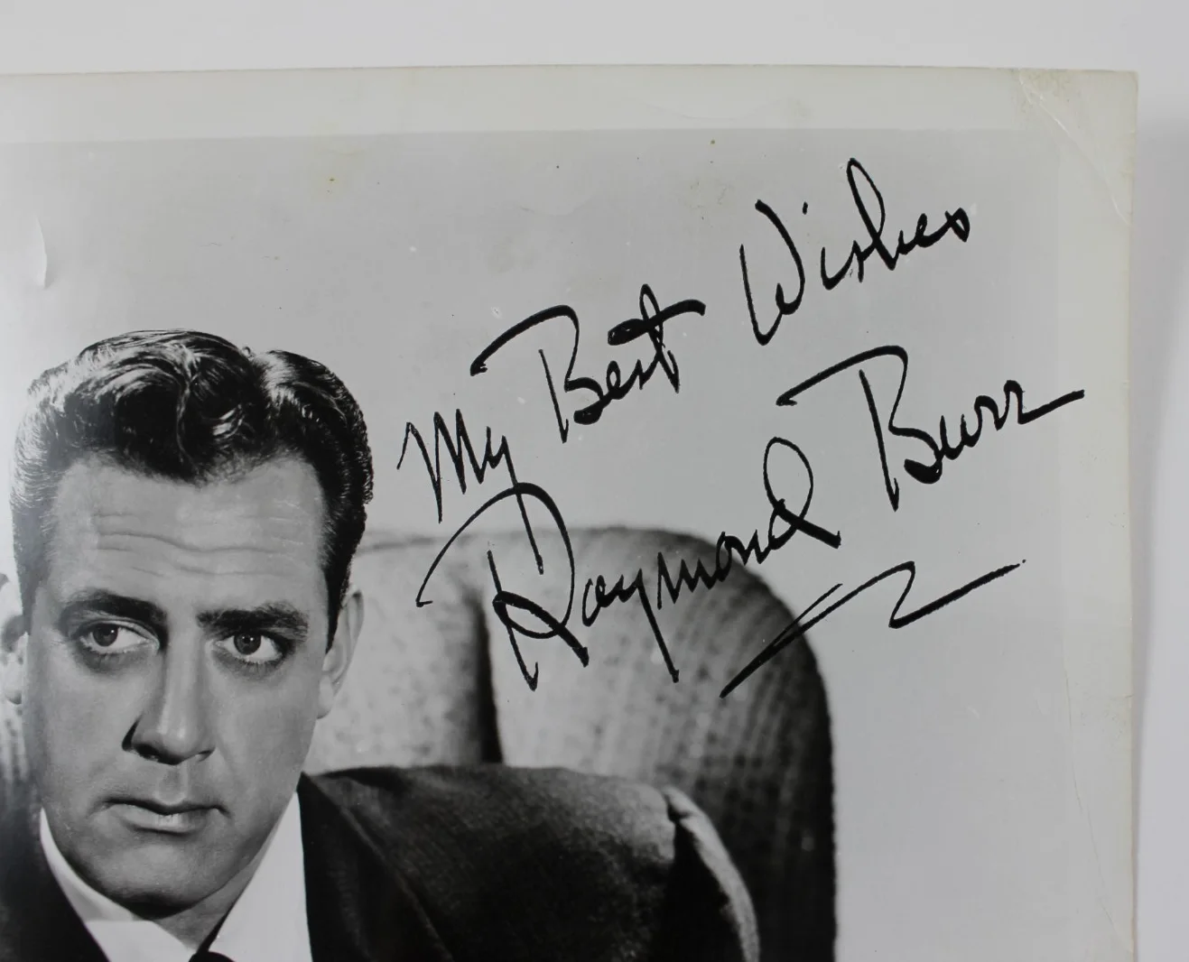 RAYMOND BURR SIGNED 8X10 GLOSSY PHOTO, image 2