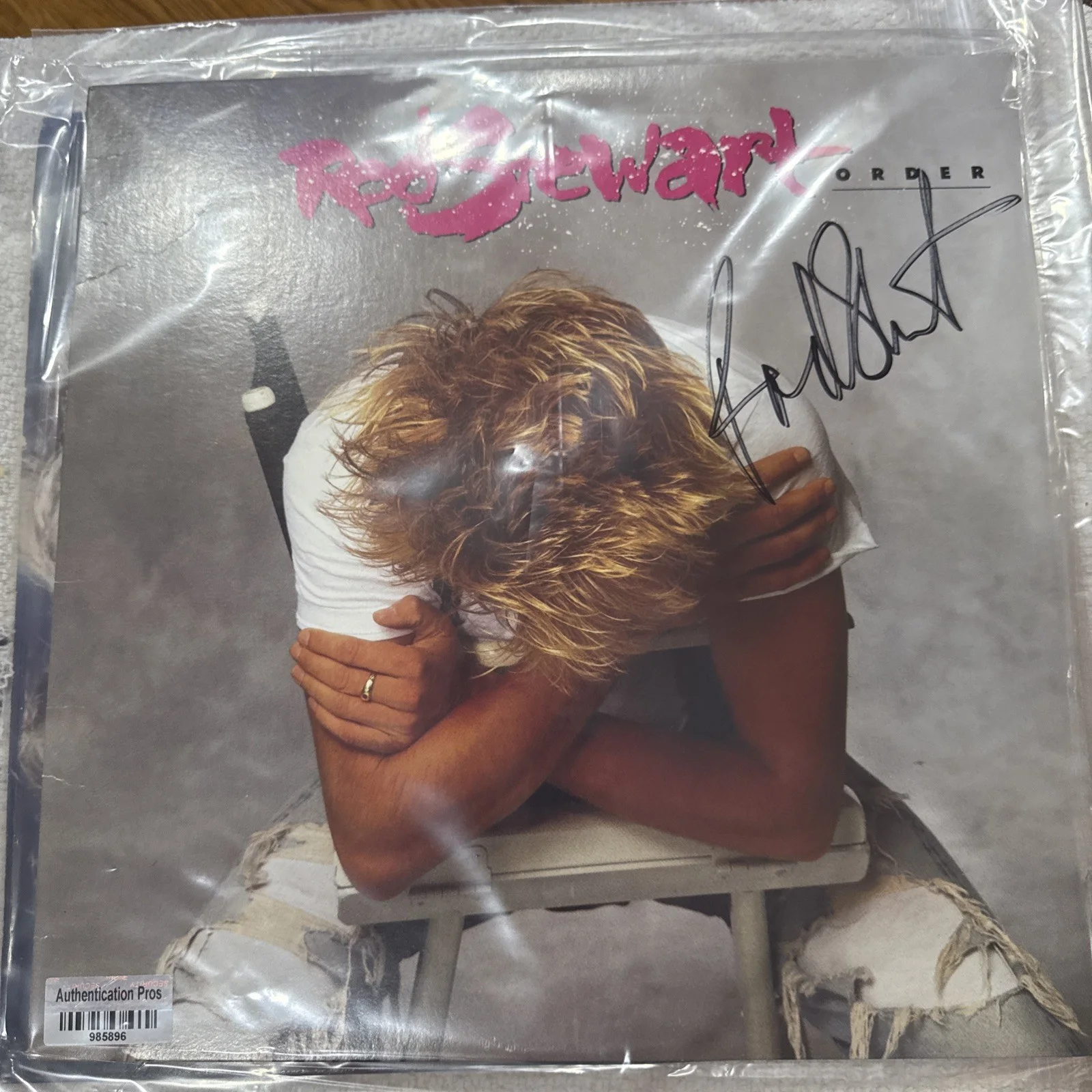 Rod Stewart Out Of Order Vinyl Signed Comes W COA, image 2