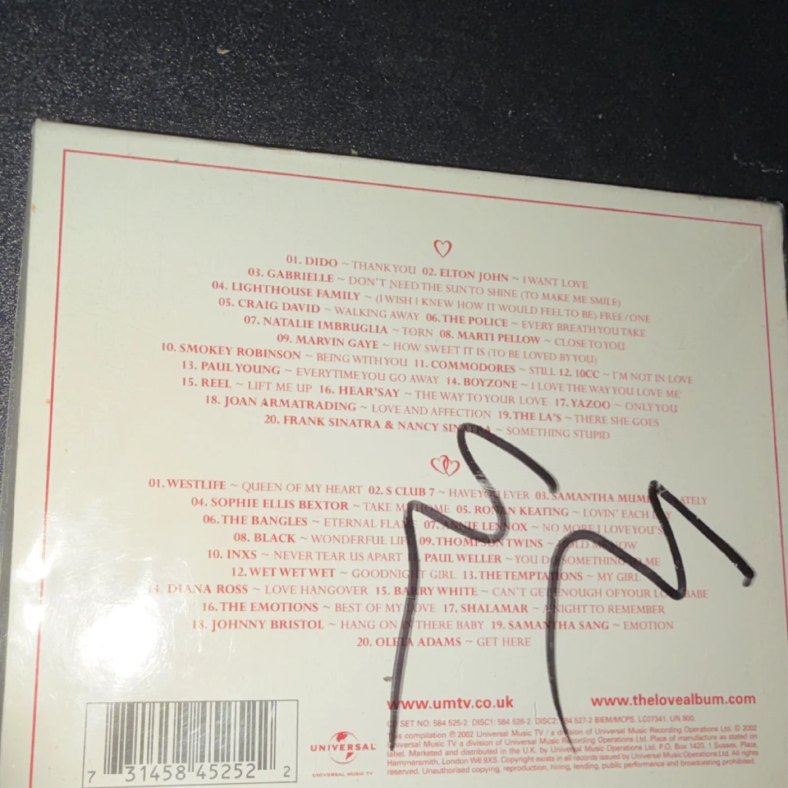 LOVE: A Collection of Everlasting Love Songs Signed CD & Booklet Original, изображение 2