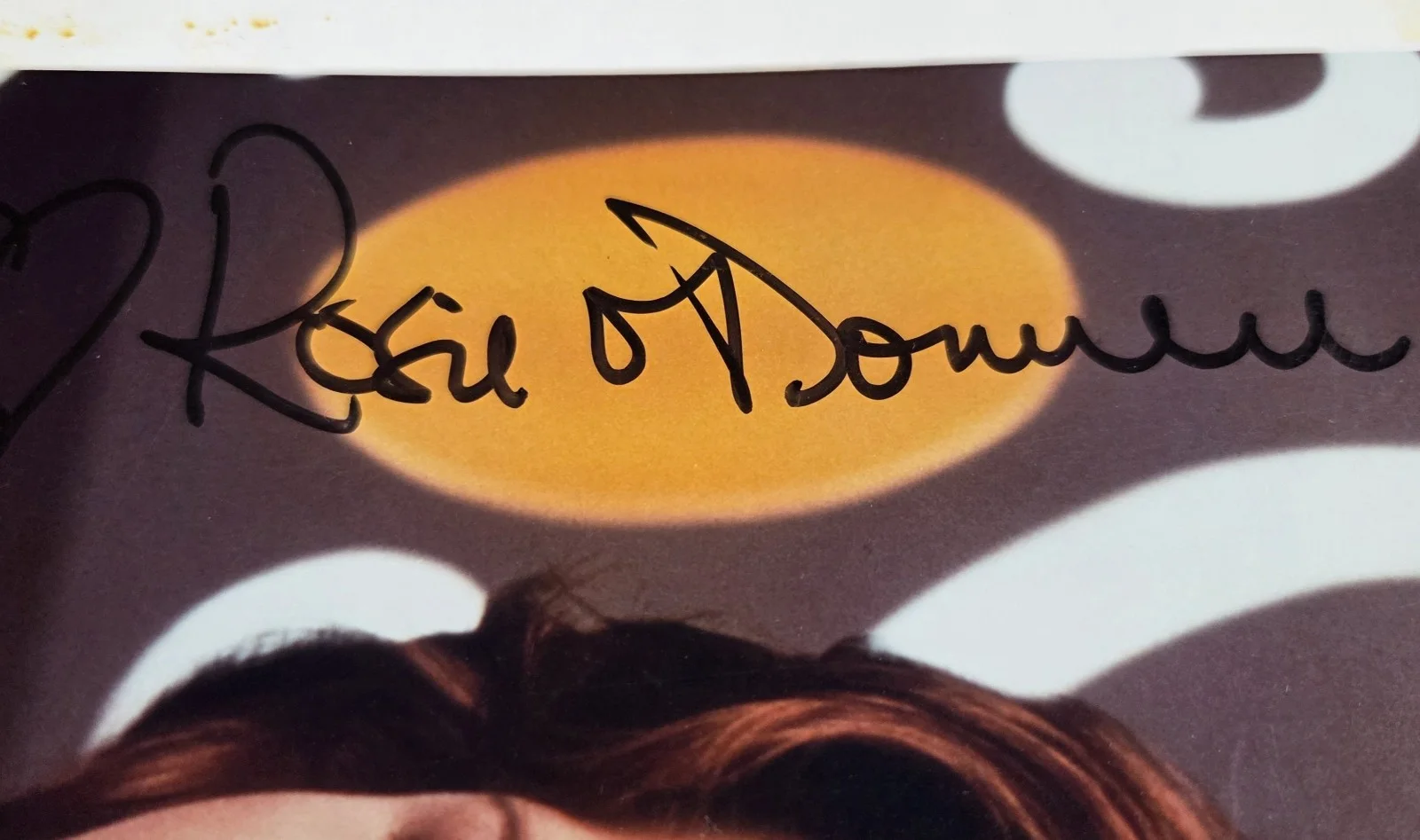 Rosie O'Donnell Boldly Signed 8x10 Glossy Color Publicity Photo, изображение 3