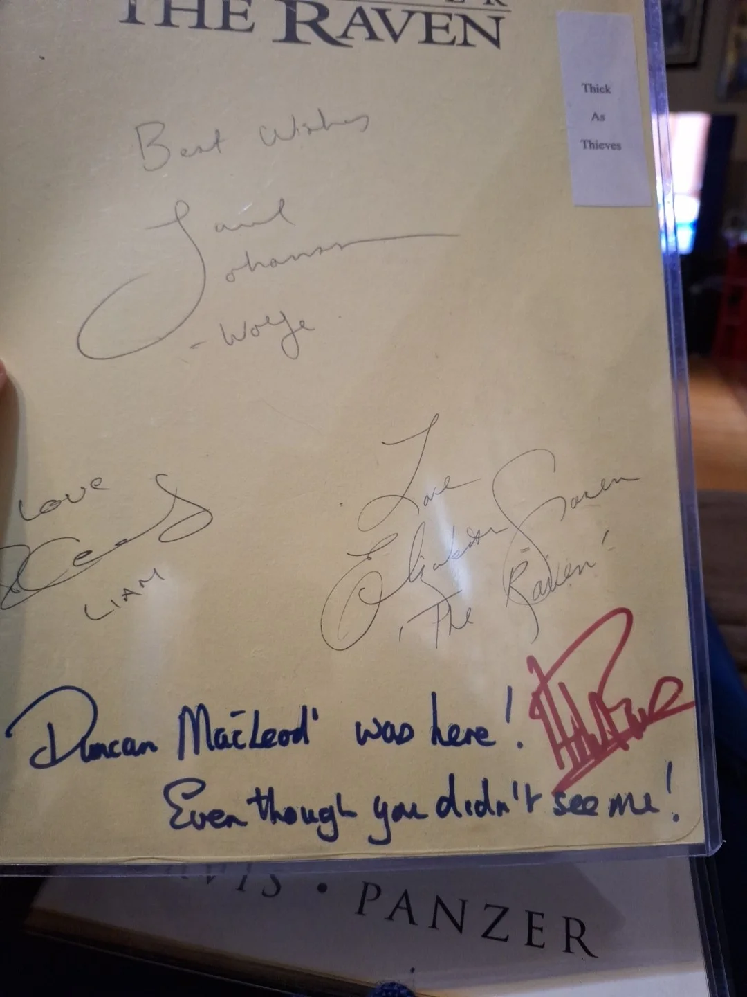 cast — Highlander: The Raven TV Series Paul, Gracon, Johansson, Cavanah Signed Script, изображение 3