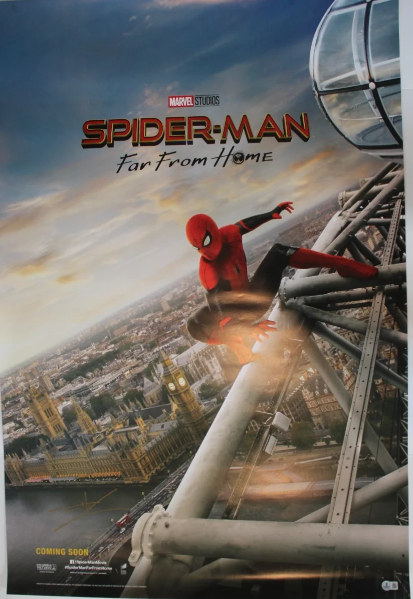 Tom Holland — Tom Holland Signed 27x40 Spider‑Man Far From Home Movie Poster Beckett COA AE688, изображение 2