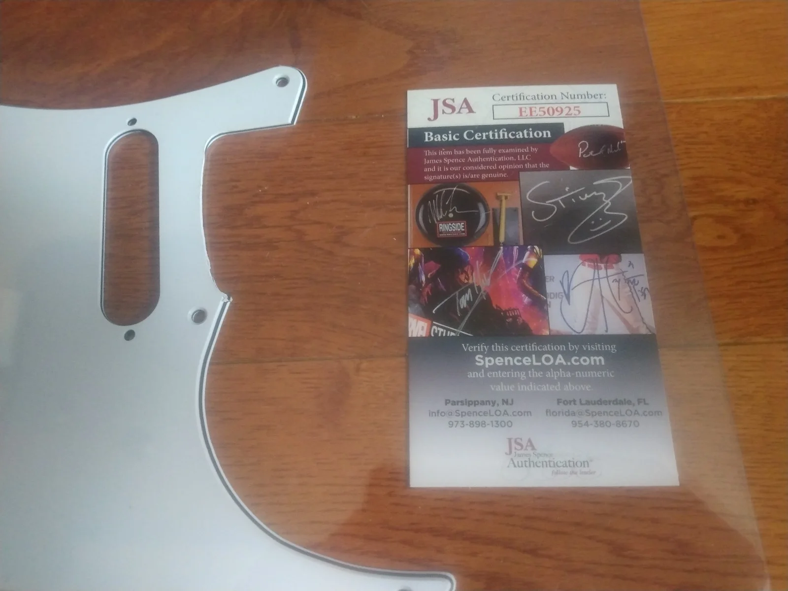 Richard Thompson signed guitar pickguard JSA auto autograph Fairport Convention, изображение 3