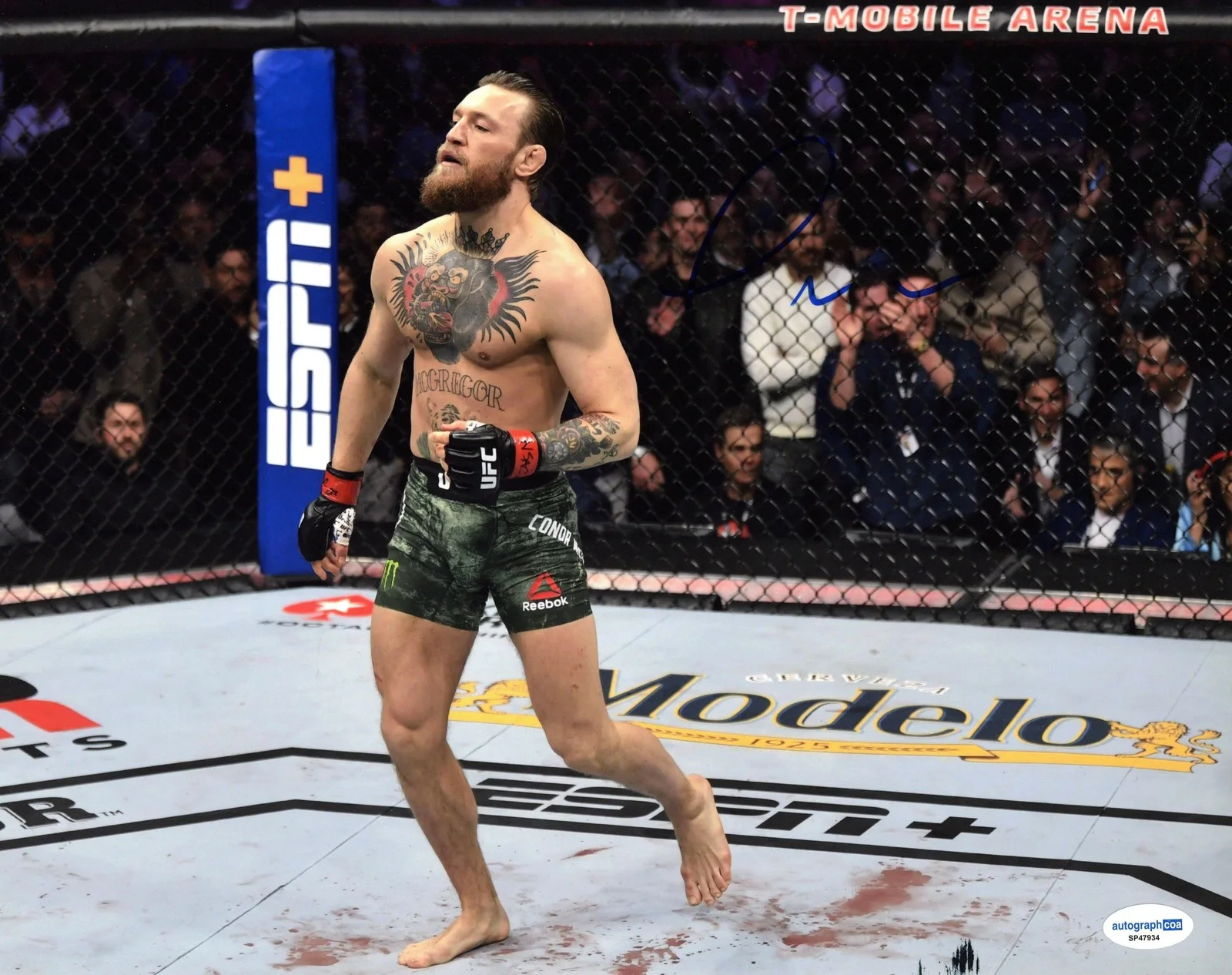 Conor McGregor — Conor McGregor "Notorious" AUTOGRAPH Signed MMA Fighter UFC 11x14 Photo ACOA