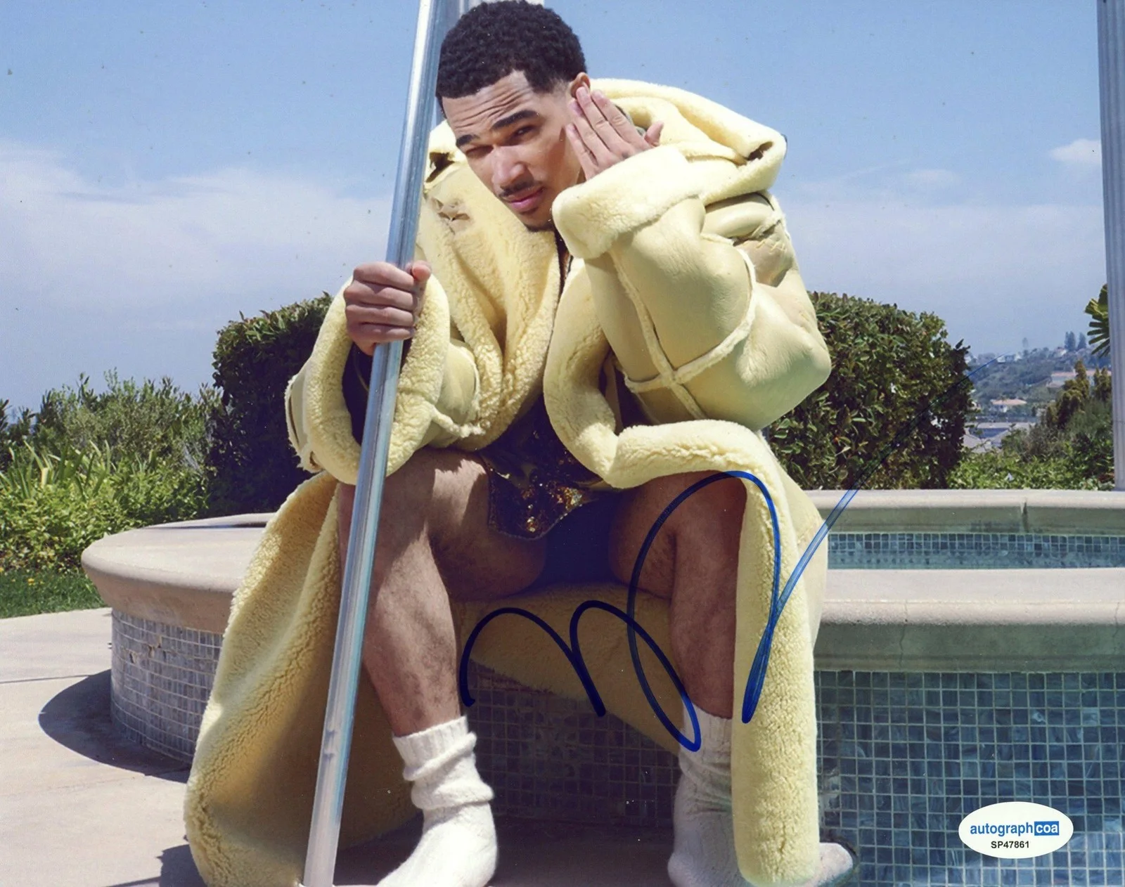 PlaqueBoyMax — PlaqueBoyMax "Victory Lap" Rapper AUTOGRAPH Signed Autographed 8x10 Photo ACOA, image 2