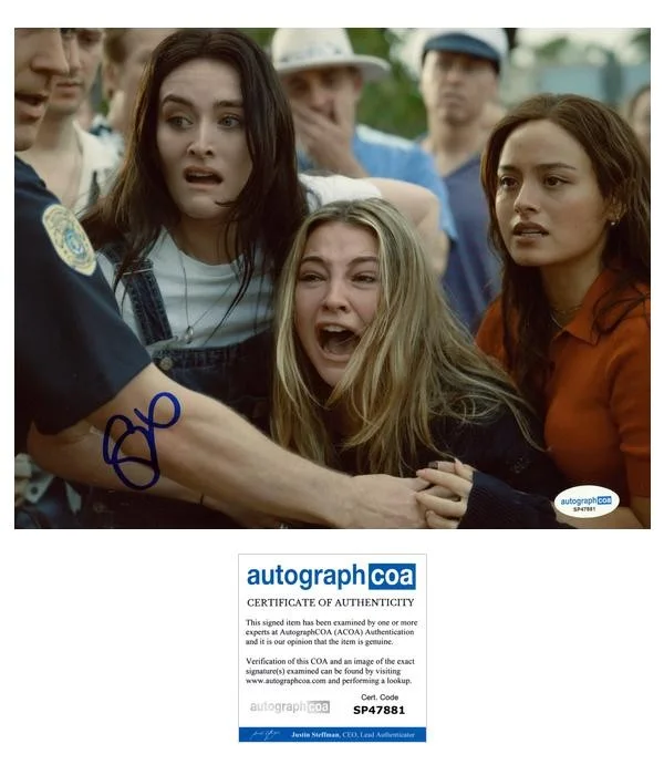 Sarah Pidgeon — Sarah Pidgeon "I Know What You Did Last Summer" SIGNED 'Stevie' 8x10 Photo ACOA