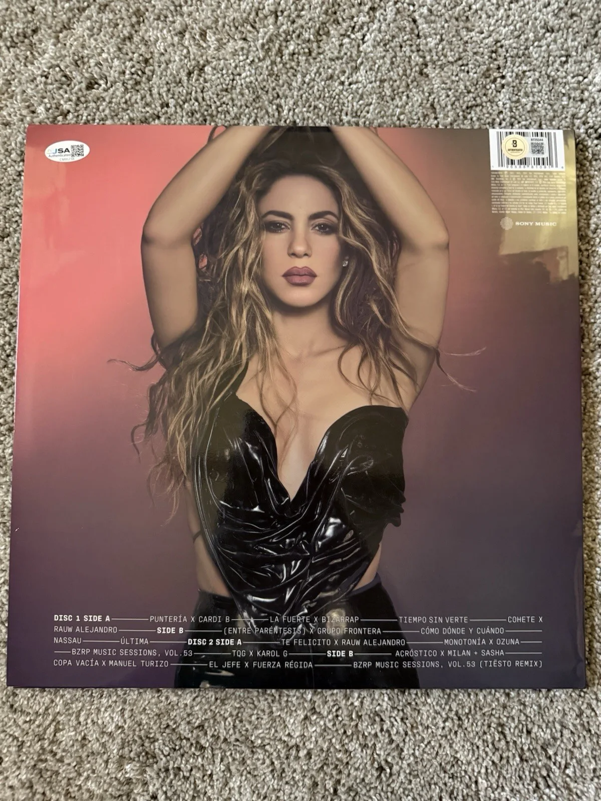 SHAKIRA SIGNED VINYL W/JSA COA AUTOGRAPH, image 4