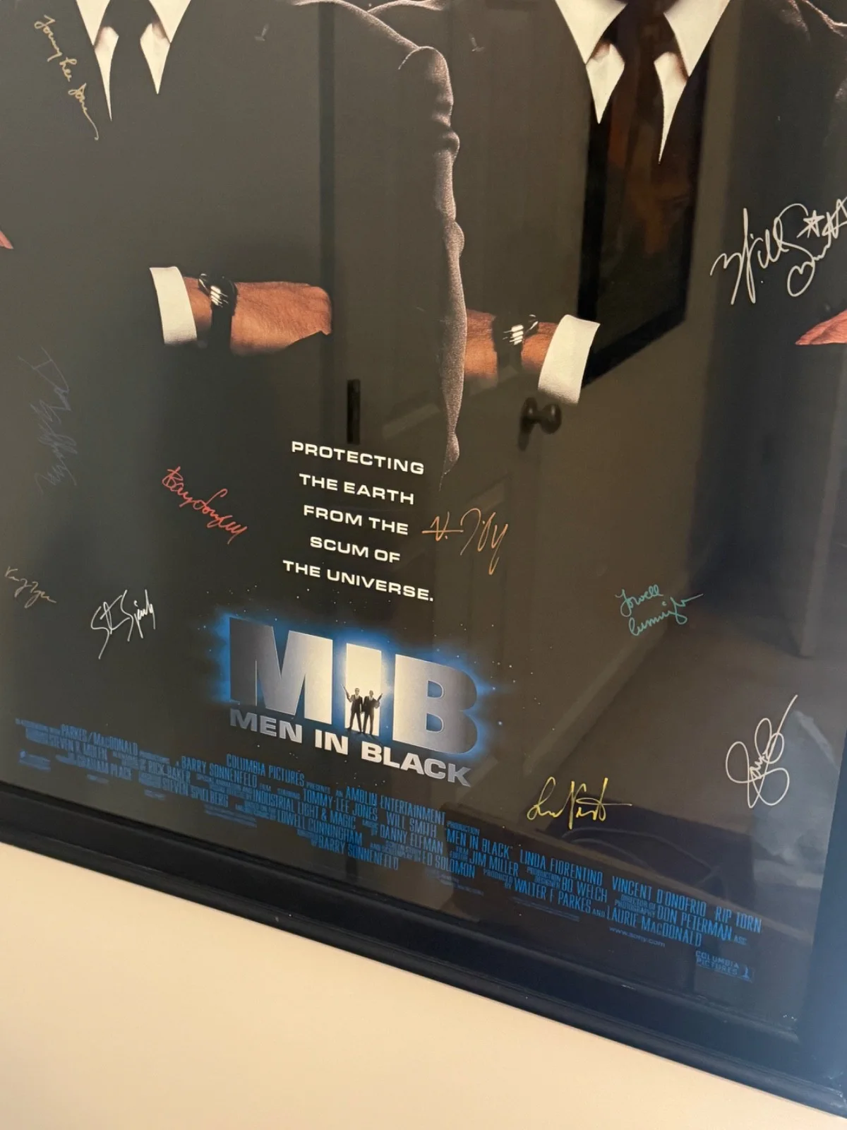 Cast Signed Men In Black Movie Poster 42in by 30in Will Smith Tommy Lee Jones, изображение 4
