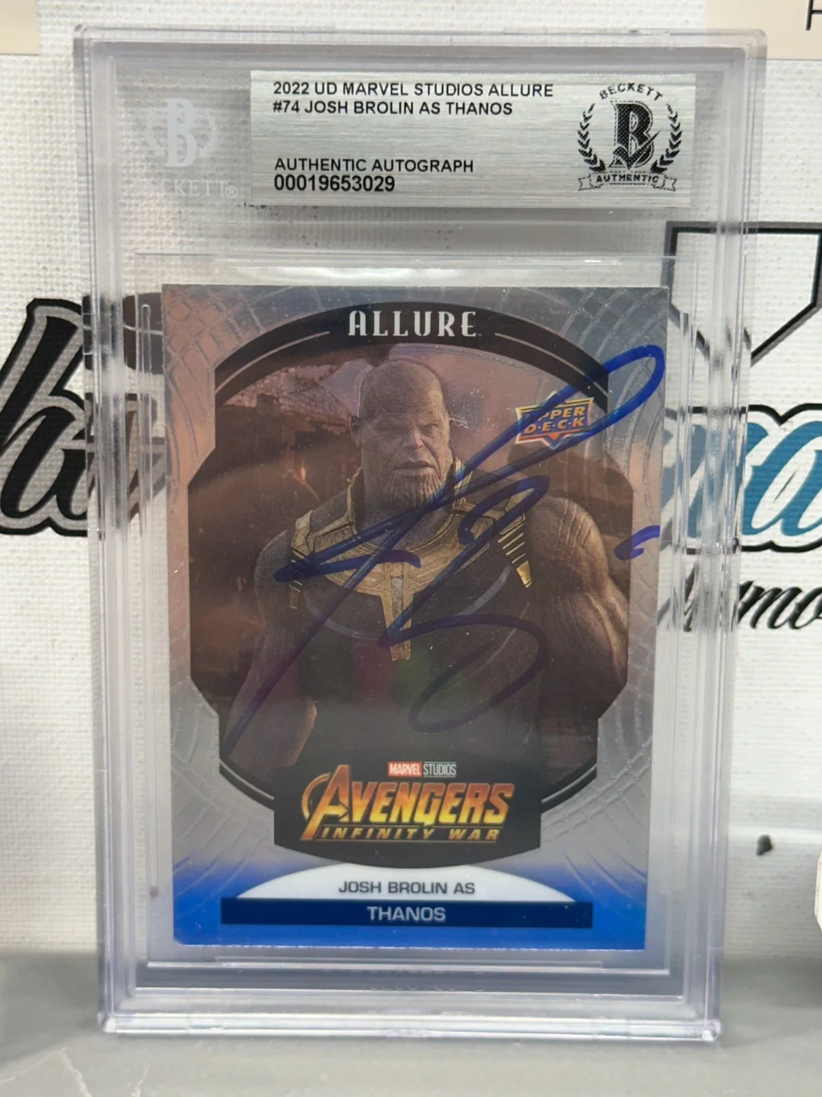 AVENGERS ENDGAME GOONIES BRAND THE RUNNING MAN WEAPONS — JOSH BROLIN THANOS SIGNED AUTOGRAPHED 2022 MARVEL STUDIOS CARD BECKETT BAS SLAB, image 2