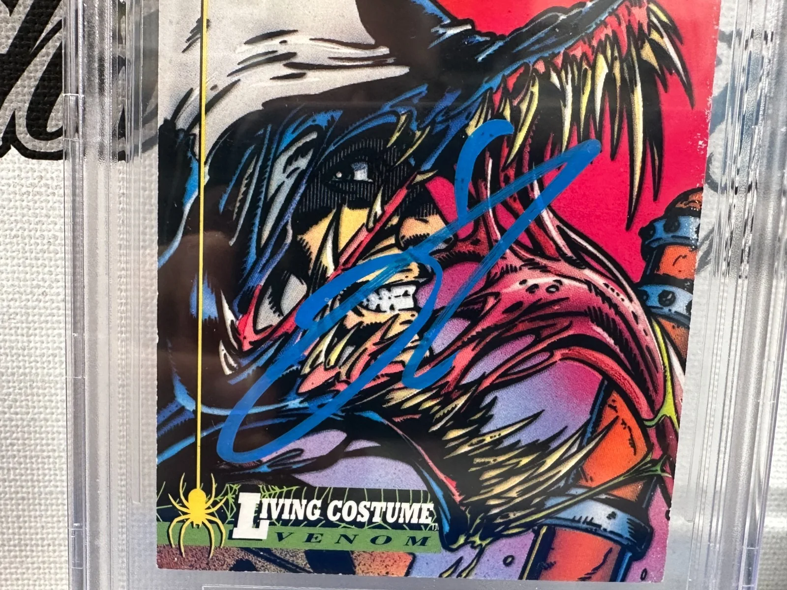 BATMAN BANE DARK KNIGHT DUNKIRK LAST DANCE EDDIE BROCK — TOM HARDY SIGNED AUTOGRAPHED VENOM 1994 FLEER SPIDER-MAN CARD BECKETT BAS SLAB, image 3