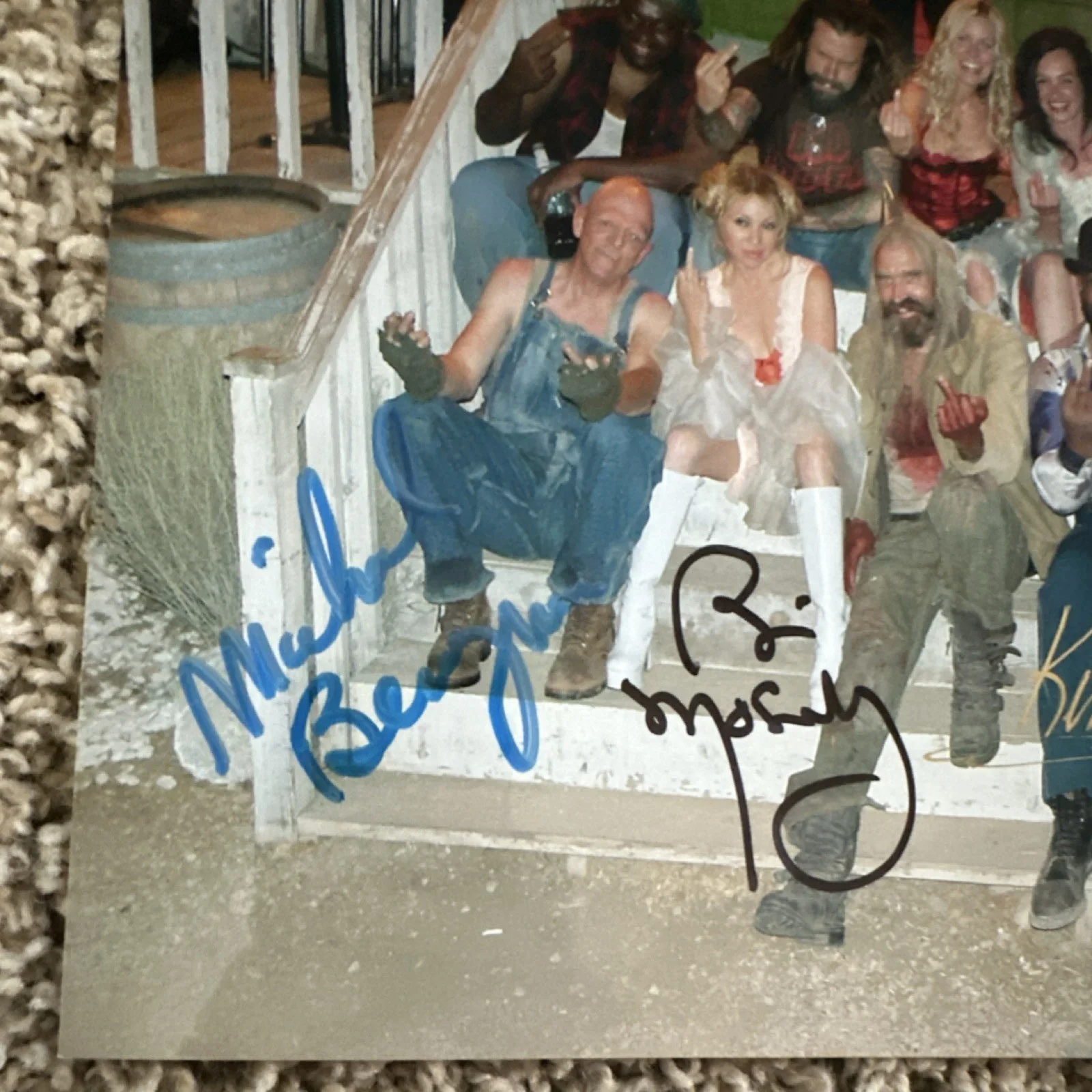 Mich Begen, B. Mosby, K. Foree — Original Signed Photo Mich Begen B. Mosby K. Foree Movies 8x10 Autographed, изображение 2