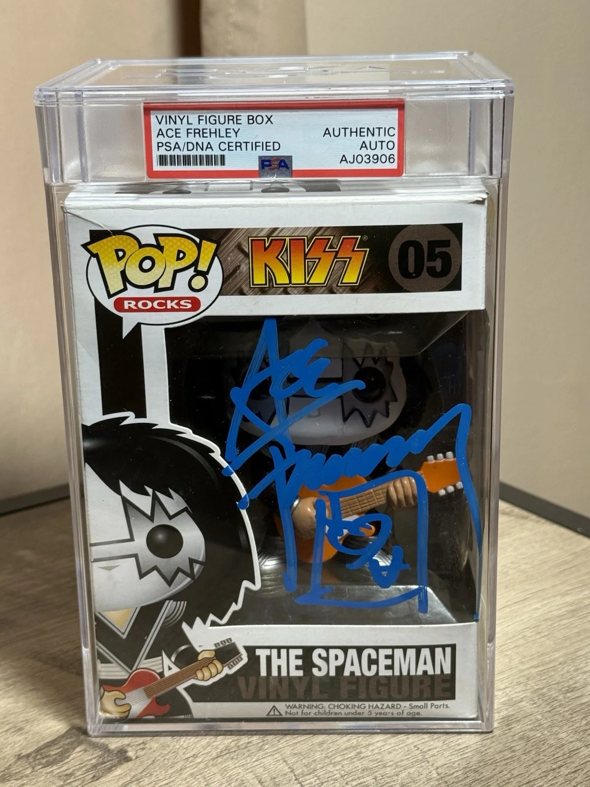 ACE FREHLEY KISS SIGNED AUTOGRAPHED FUNKO POP 05 PSA/DNA ENCAPSULATED, image 3
