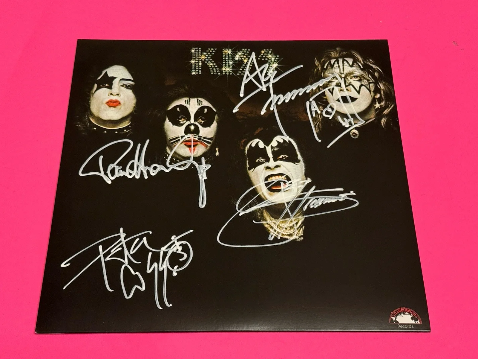KISS x4 BAND SIGNED 1974 KISS VINYL LP STANLEY SIMMONS FREHLEY CRISS JSA COA, изображение 2