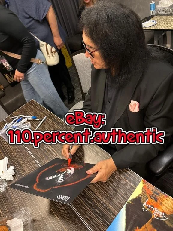 KISS x3 PAUL STANLEY GENE SIMMONS KULICK SIGNED HOT IN THE SHADE VINYL LP, изображение 4