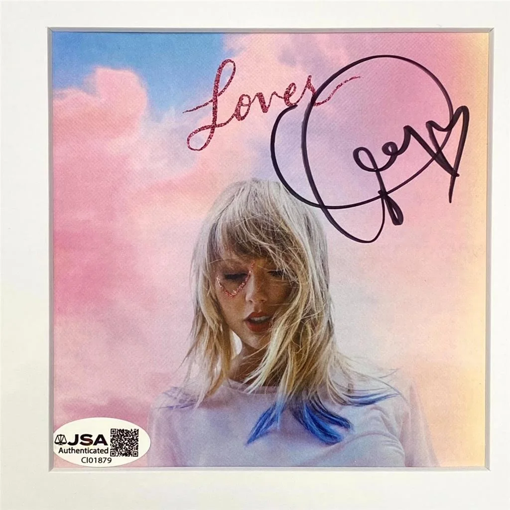 Taylor Swift signed ME! Lover CD Cover Booklet autograph framed display ~ JSA, image 2