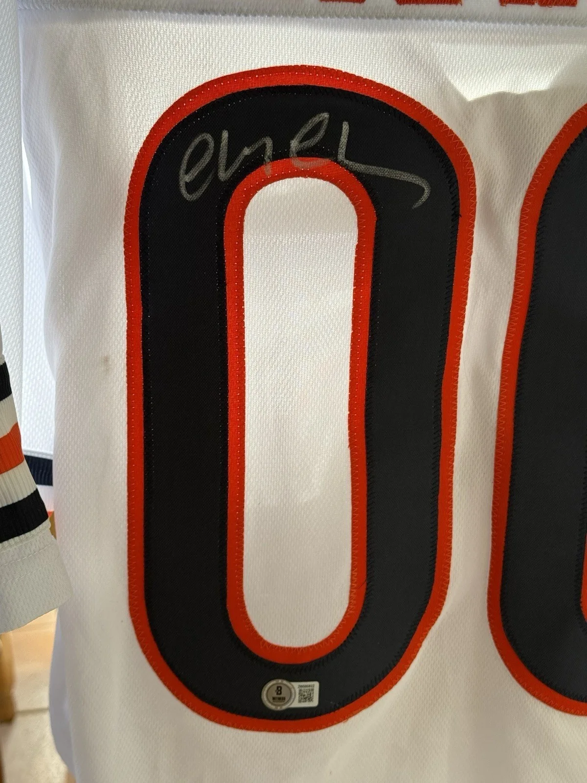 Chevy Chase — Christmas Vacation, Chevy Chase, Signed XL Jersey, BAS Beckett Authentication, image 2