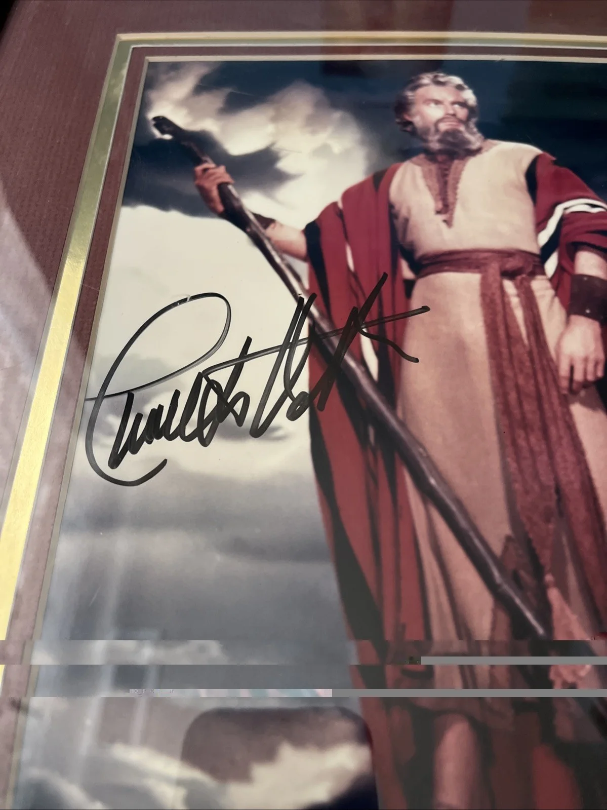 Charles Heston — CHARLTON HESTON SIGNED AUTOGRAPHED 8X10 PHOTO BEN-HUR RARE JSA MOUNTED IN FRAME, image 2