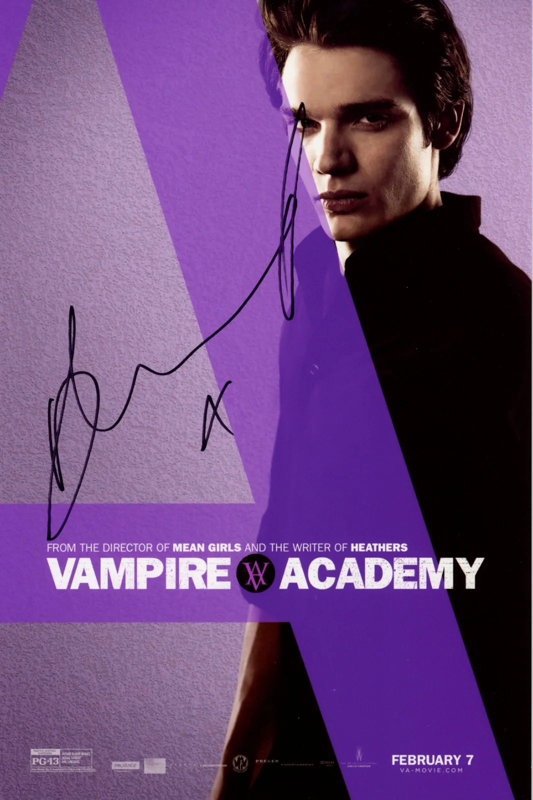 Dominic Sherwood — Dominic Sherwood Vampire Academy 8x12 Signed Photo JSA Certified Autograph