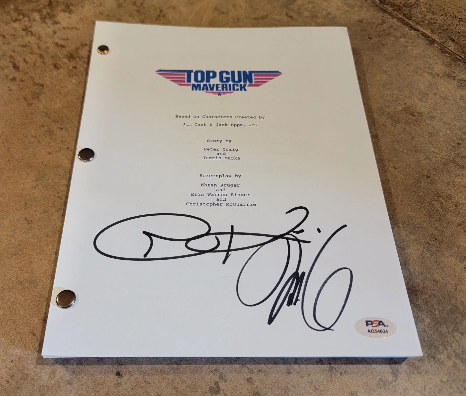 Joseph Kosinski, Christopher McQuarrie — Joseph Kosinski Christopher McQuarrie signed Top Gun Maverick full script PSA