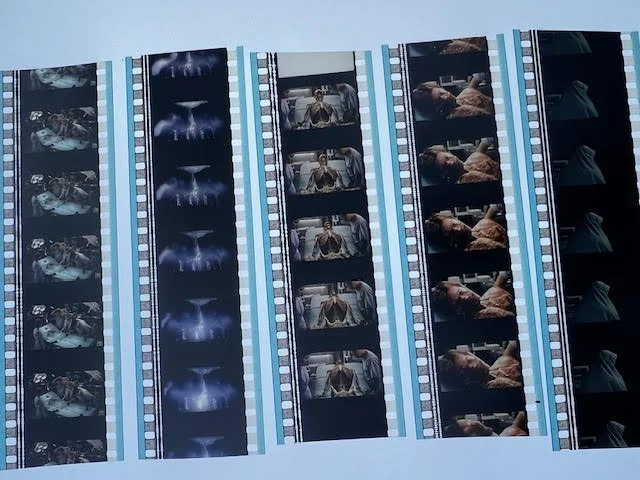 Hollow Man 35mm Film Cells Strips - 5 Strips of 5 Cells FREE P&P, изображение 2