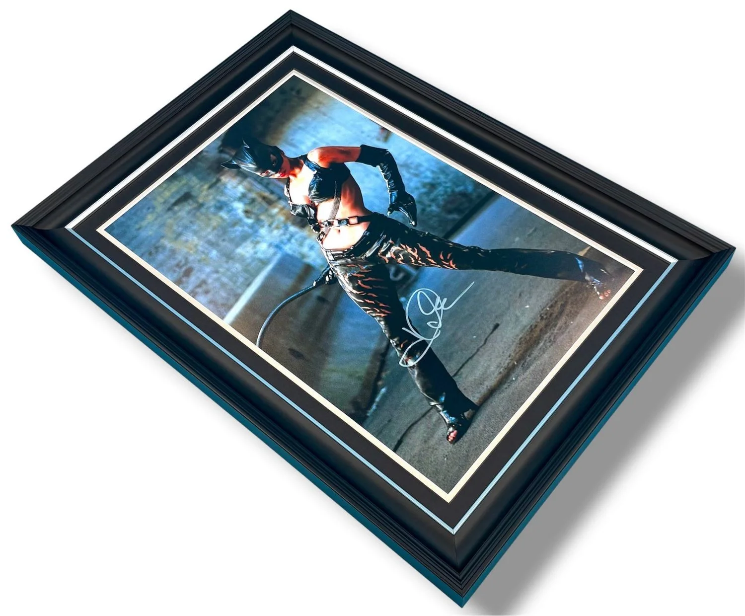 Halle Berry Signed Photo Framed & SWAU COA Catwoman Movie Poster Autograph Auto, изображение 3