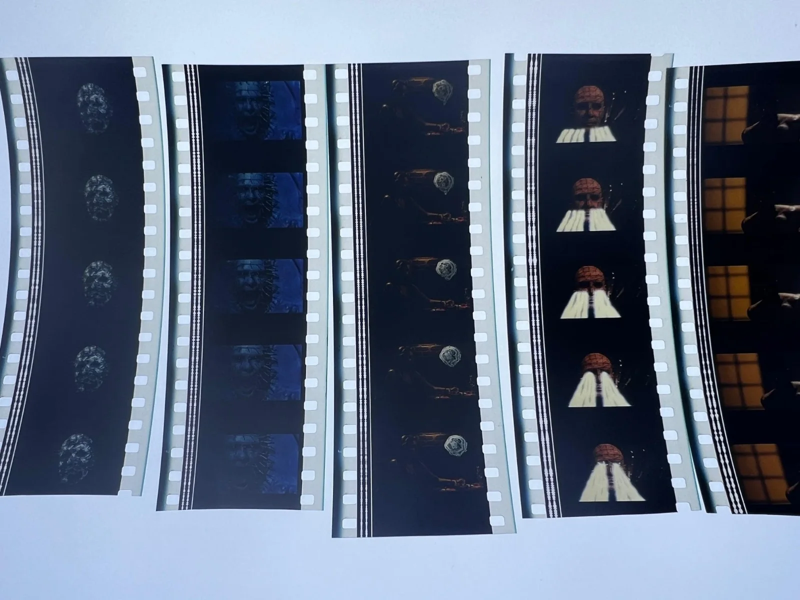 Hellraiser 3 35mm Film Cells Strips - 5 Strips of 5 Cells FREE P&P, image 2