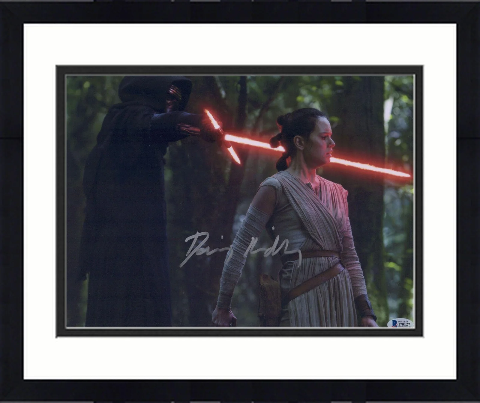 Daisy Ridley — Daisy Ridley Star Wars 11x14 Photo Item#10190682