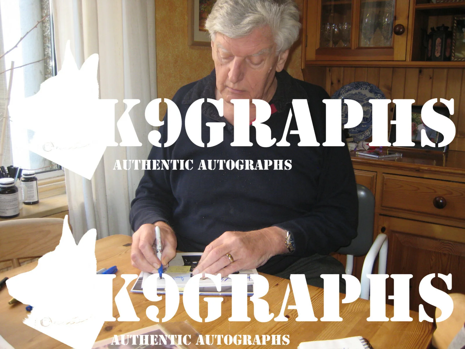 James Earl Jones — James Earl Jones & Dave Prowse Star Wars SIGNED ROTJ Darth Vader 8x10 OPX K9 COA, image 2