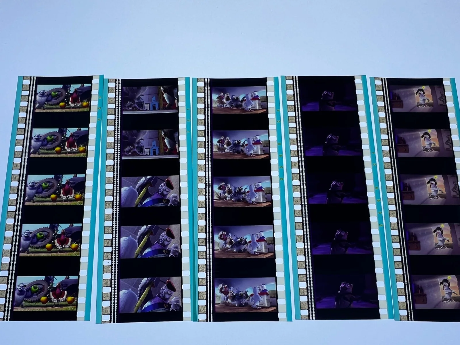 Valiant 35mm Film Cells Strips - 5 Strips of 5 Cells FREE P&P, изображение 2
