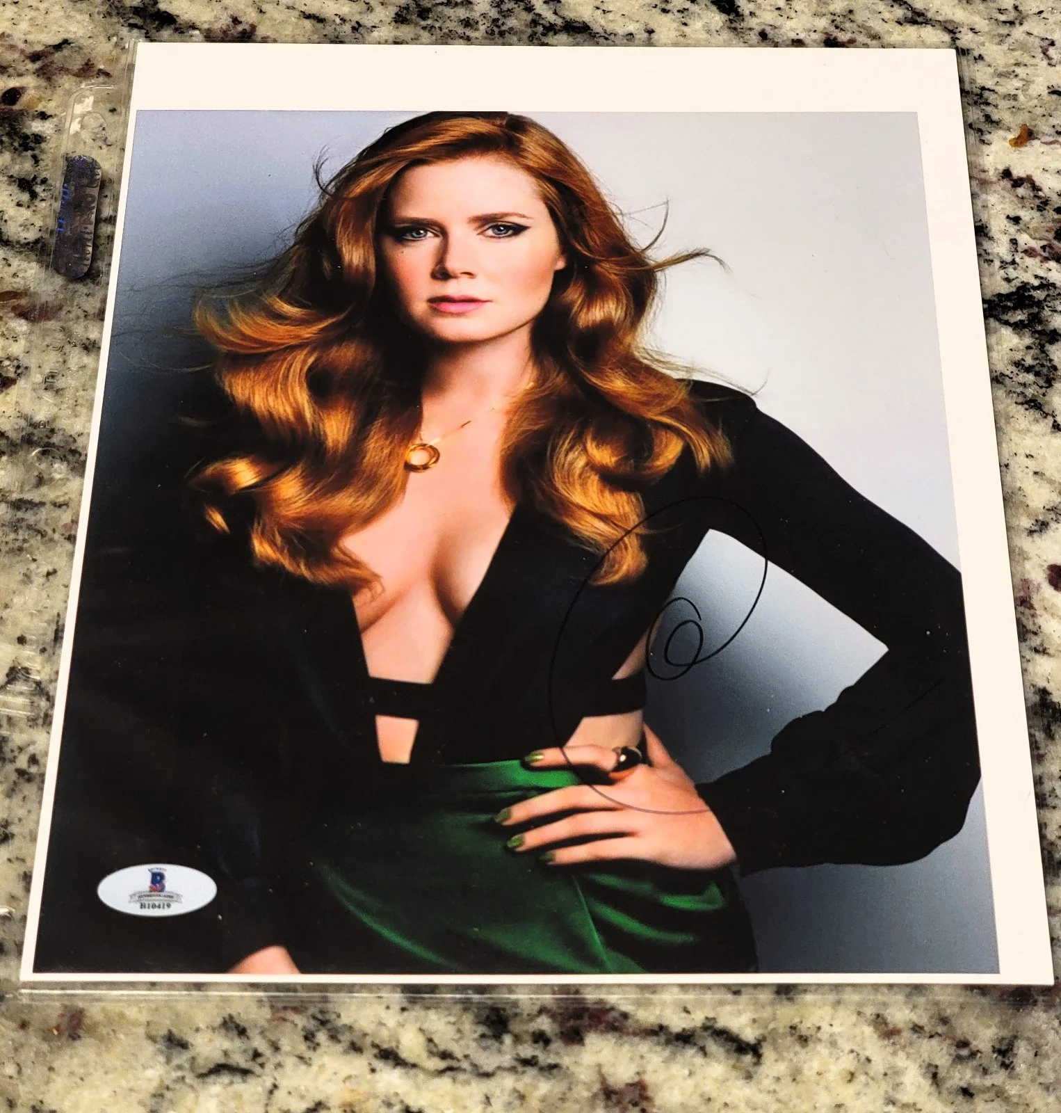 SEXY AMY ADAMS SIGNED 8x10 PHOTO BAS AUTHENTICATED DIFFICULT SIGNER, image 3