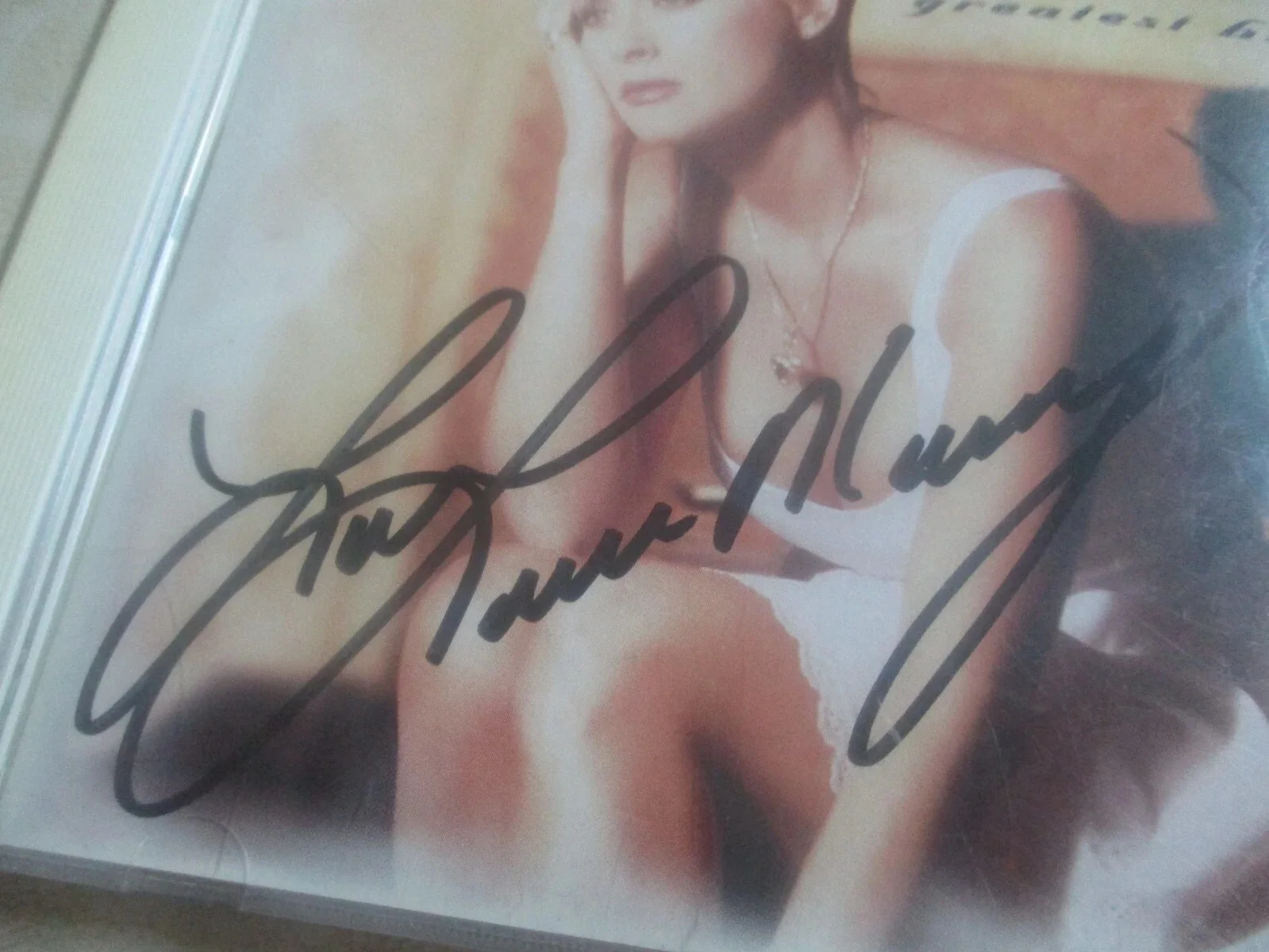 LORRIE MORGAN AUTHENTIC AUTOGRAPHED/SIGNED GREATEST HITS CD, image 2