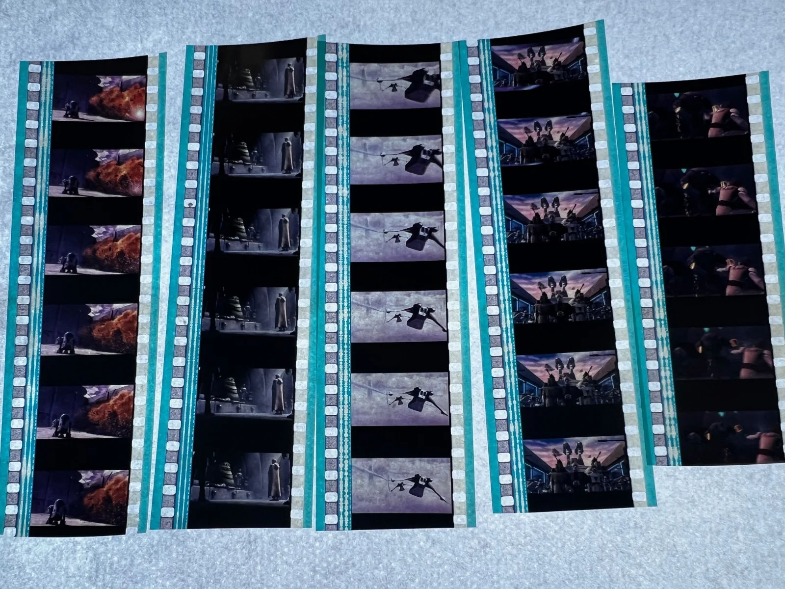 Star Wars Clone Wars 35mm Film Cells Strips - 5 Strips of 5 Cells FREE P&P, image 2