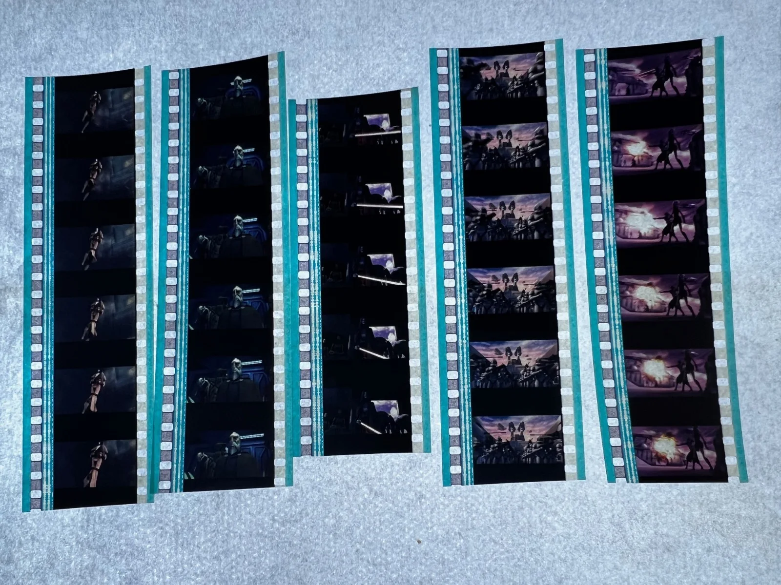 Star Wars Clone Wars 35mm Film Cells Strips - 5 Strips of 5 Cells FREE P&P, image 3