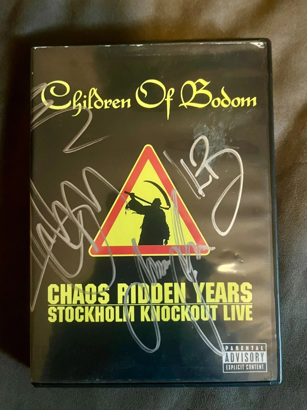 Children of Bodom band — CHILDREN OF BODOM DVD andn large AUTOGRAPHED POSTER signed by all 5, изображение 2