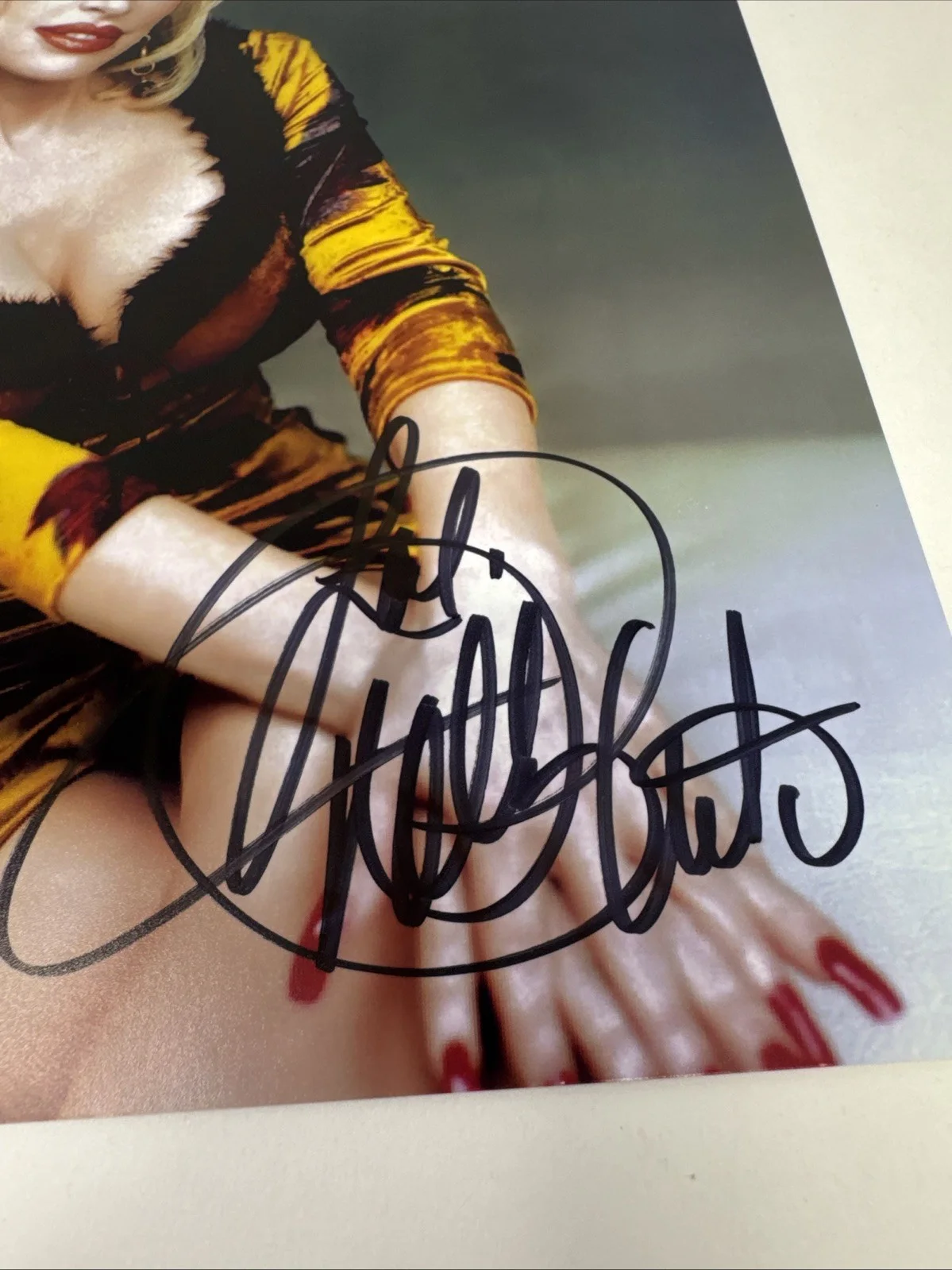 DOLLY PARTON Autographed 8.5 x 11 Hand Signed Photo COA Vintage early dress sexy, image 2