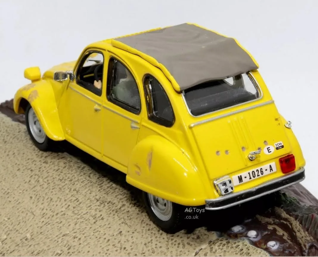 JAMES BOND 007 FOR YOUR EYES ONLY CAR CHASE MOVIE FILM SCENE DIORAMA 1:43 SCALE, изображение 3