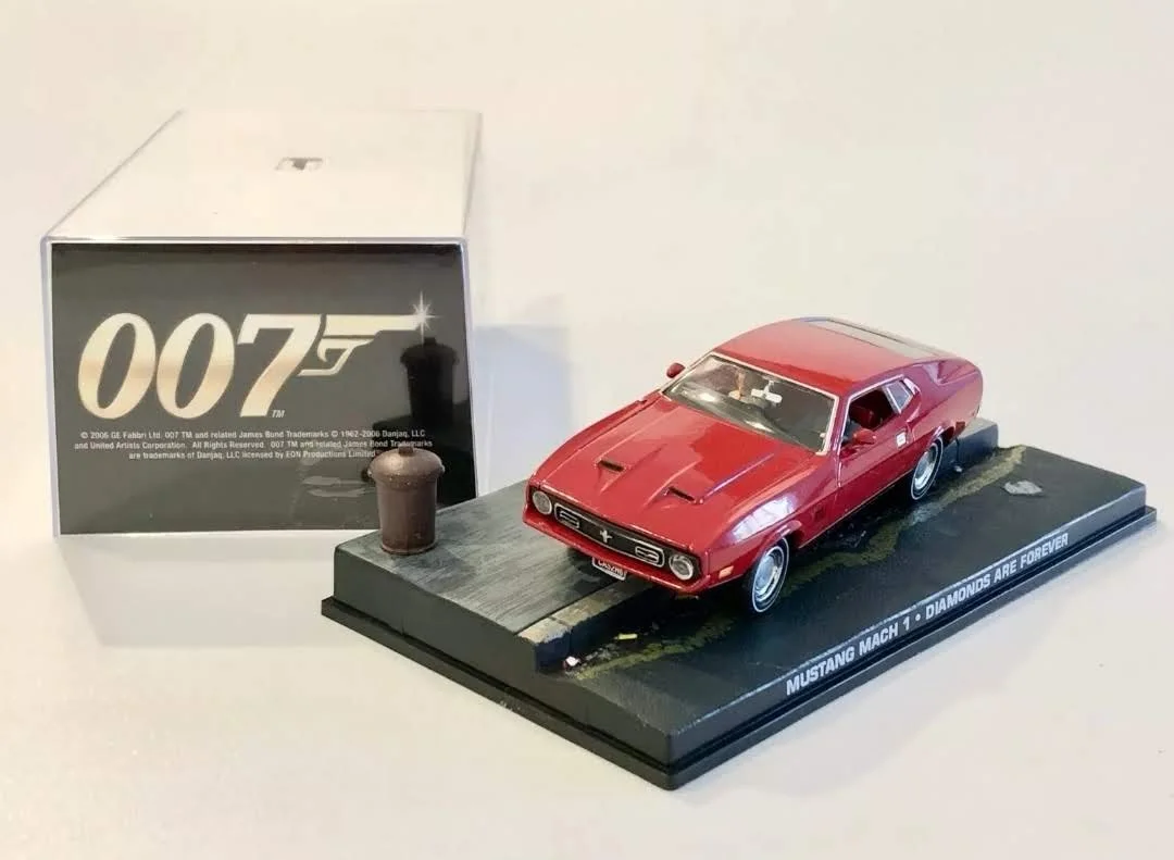 JAMES BOND 007 DIAMONDS ARE FOREVER CAR CHASE MOVIE SCENE DIORAMA 1:43 SCALE, изображение 4