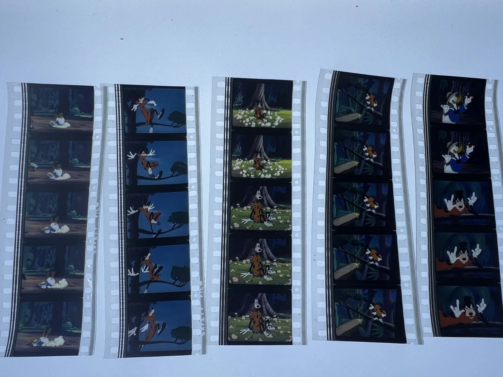 Donald & Goofy 35mm Film Cells Strips - 5 Strips of 5 Cells FREE P&P, image 2